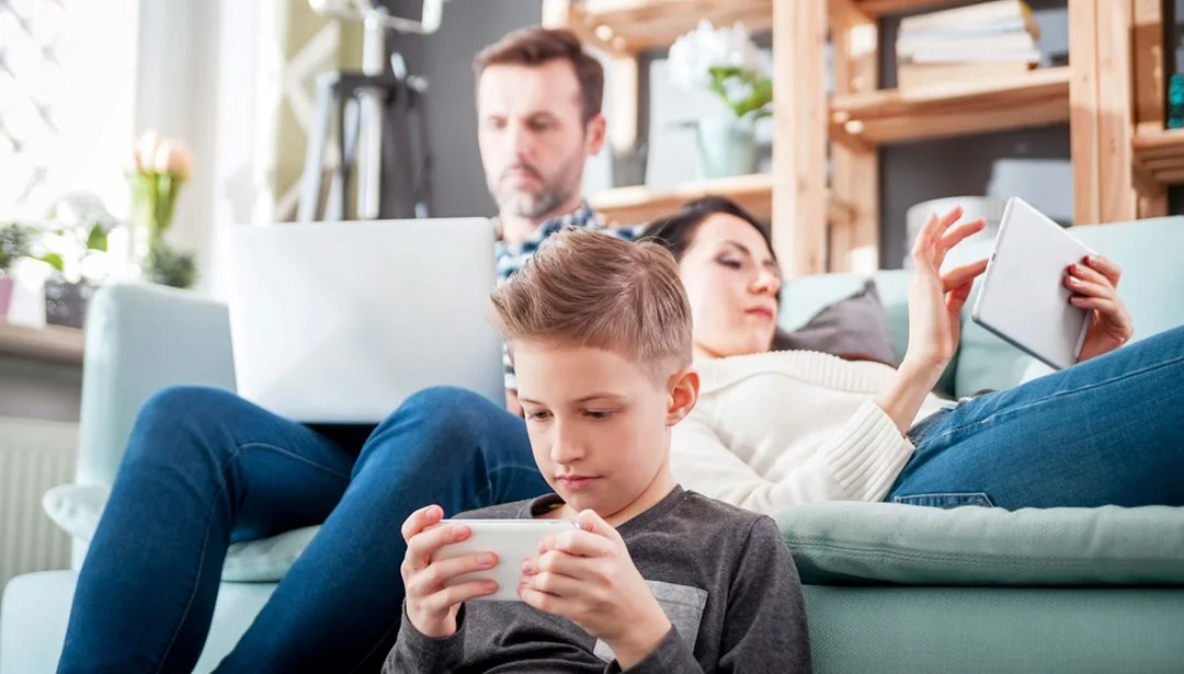 Dünyanın ilk tam frekanslı 6G çipine dair teknoloji haberi görseli