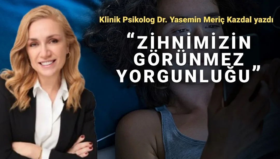 Çalışan masasında dağınık notlar ve açık dizüstü bilgisayar arasında odaklanmaya çalışan kişi