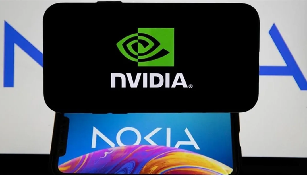 Nvidia ve Nokia logoları yan yana, yatırım anlaşmasını simgeleyen tablo ve el sıkışma ima eden düzenleme