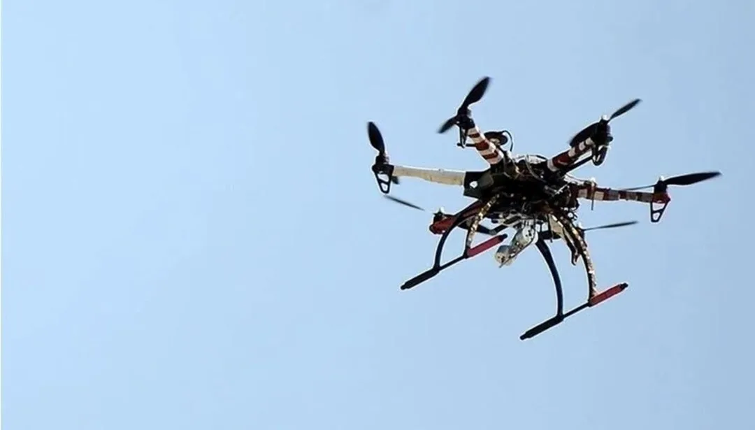 Romanya ve Ukrayna ortak drone üretimi için iş birliği yapacaklarını duyuran haber başlığı
