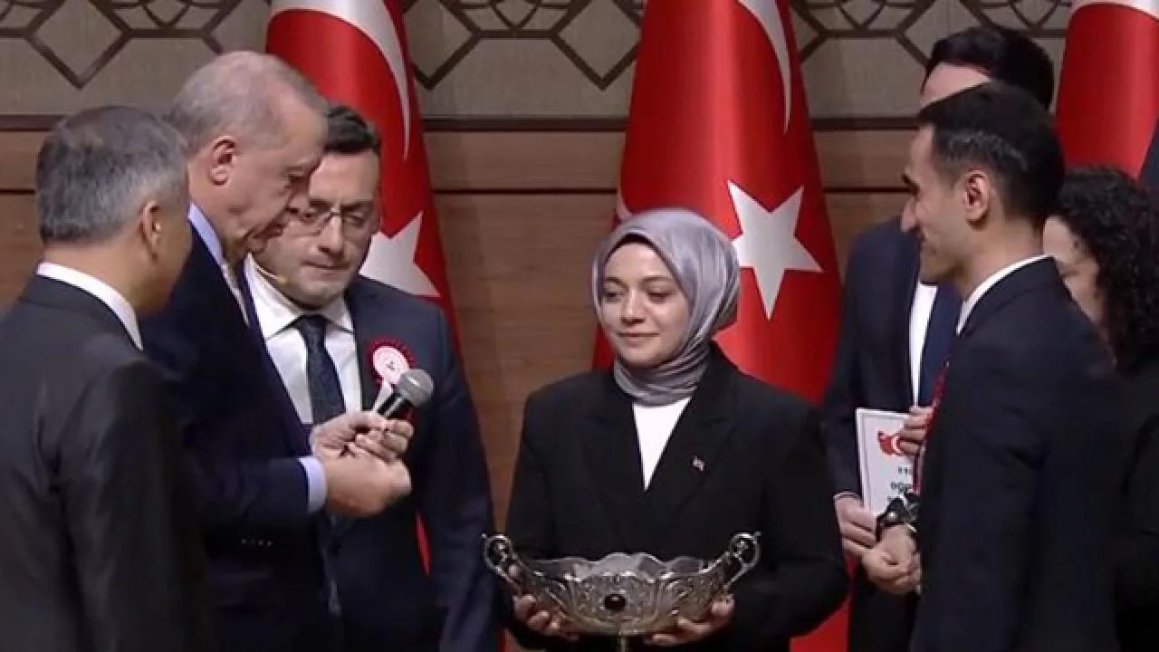 110. Dönem Kaymakamlar Kurası töreninden katılımcılar ve kuraya ilişkin görsel