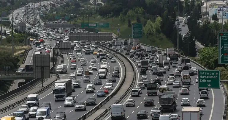 TÜİK verileriyle en çok satılan otomobil markalarının listesi ve karşılaştırmalı grafik