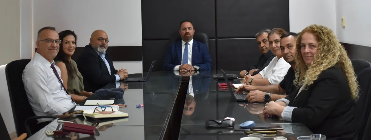 Kıbrıs Türk tarım ürünleri ve AB pazarları değerlendirmesine ilişkin toplantı veya sunum ortamı