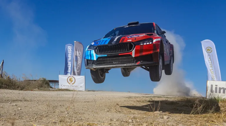 “İskele Rallisi” başlığı altında Bozalanlar-Evrensel ikilisinin yarıştan bir anı
