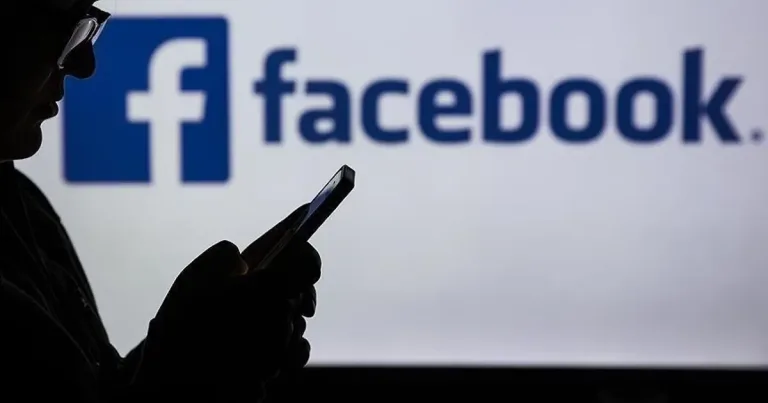 Facebook erişim sorununa ilişkin başlık ve tarih içeren haber görseli