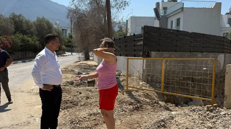 Kırok sahada, sorunu yerinde inceleyip çözüm üretiyor
