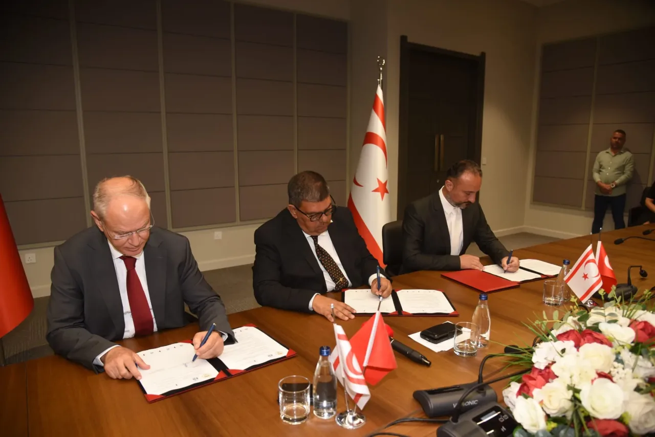 Maliye ve Çalışma bakanlıklarıyla YDÜ arasında sağlık protokolü imzalandı – BRTK