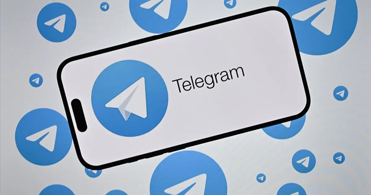 Telegram logosu ve Apple App Store simgesini içeren bir görsel, kaldırılma haberiyle ilişkili
