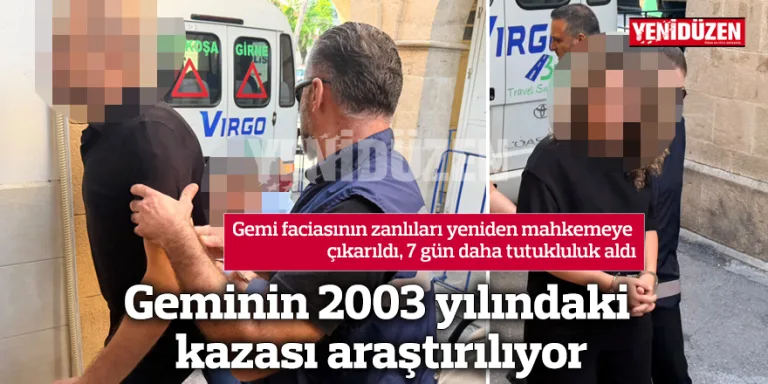 Zanlıların adliyeye sevk edildiği anı betimleyen, duruşma ve güvenlik görevlilerini içeren fotoğraf