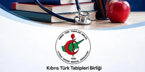 Tabipler Birliği'nin çocukların ruhsal sağlığına dikkat çekme çağrısını simgeleyen görsel