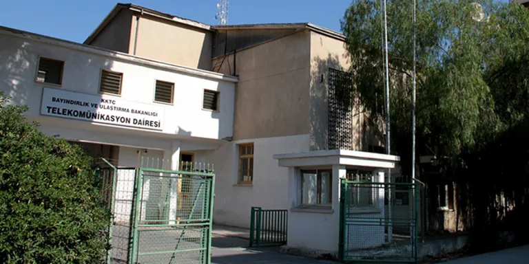 Mağusa'da yarın belirli bölgelerde telefon ve internet hizmetlerinde kesinti olacağı duyurusu