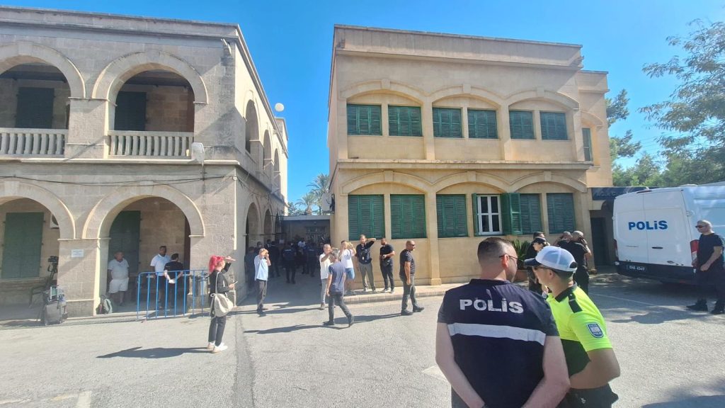 Girne'deki gemi faciasında 9 zanlıya 8 gün daha tutukluluk