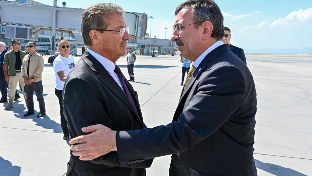 Türkiye Cumhurbaşkanı Yardımcısı Cevdet Yılmaz'ın taziye ziyareti için Kuzey Kıbrıs Türk Cumhuriyeti'nde bulunduğuna ilişkin ifade