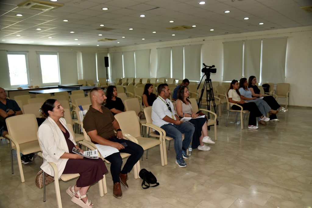 Karaoğulları: "Yeni eğitim yılına birçok sorunla başlanıyor”