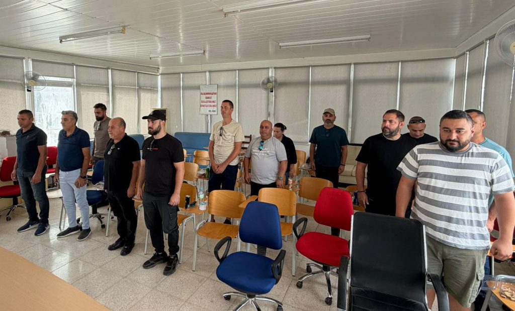 Tel-Sen logosu veya binası, başlıkta yeni dönemi işaret eden bir görsel