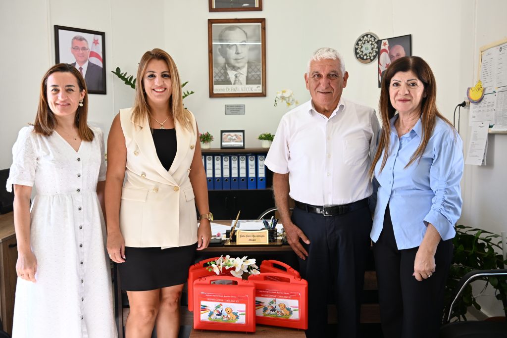 Güzelyurt Belediye Başkanı Özçınar, ilköğretim kurumlarına ziyaretlerini sürdürüyor