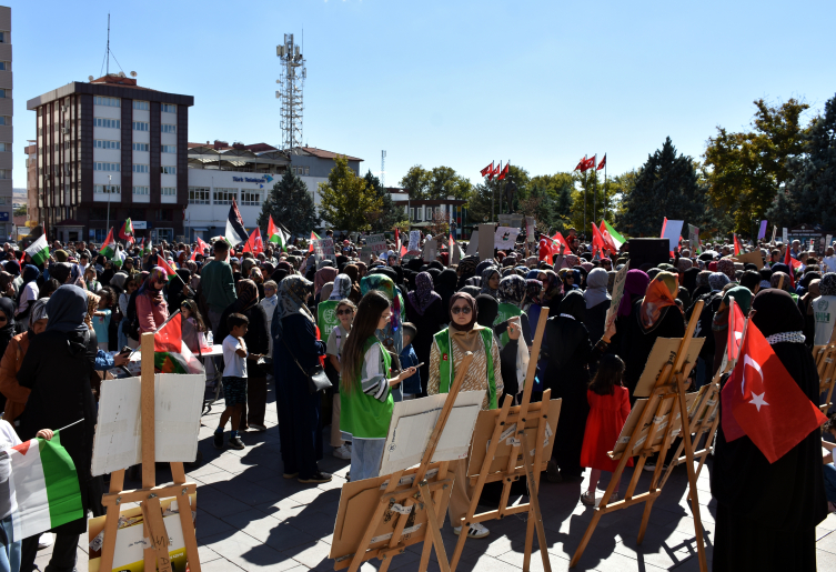 81 ilde "Özgürlüğe Yürüyoruz" çağrısı