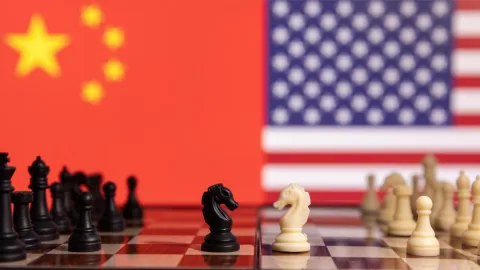 ABD ve Çin yapay zeka yarışında liderliği tartışan haber görseli