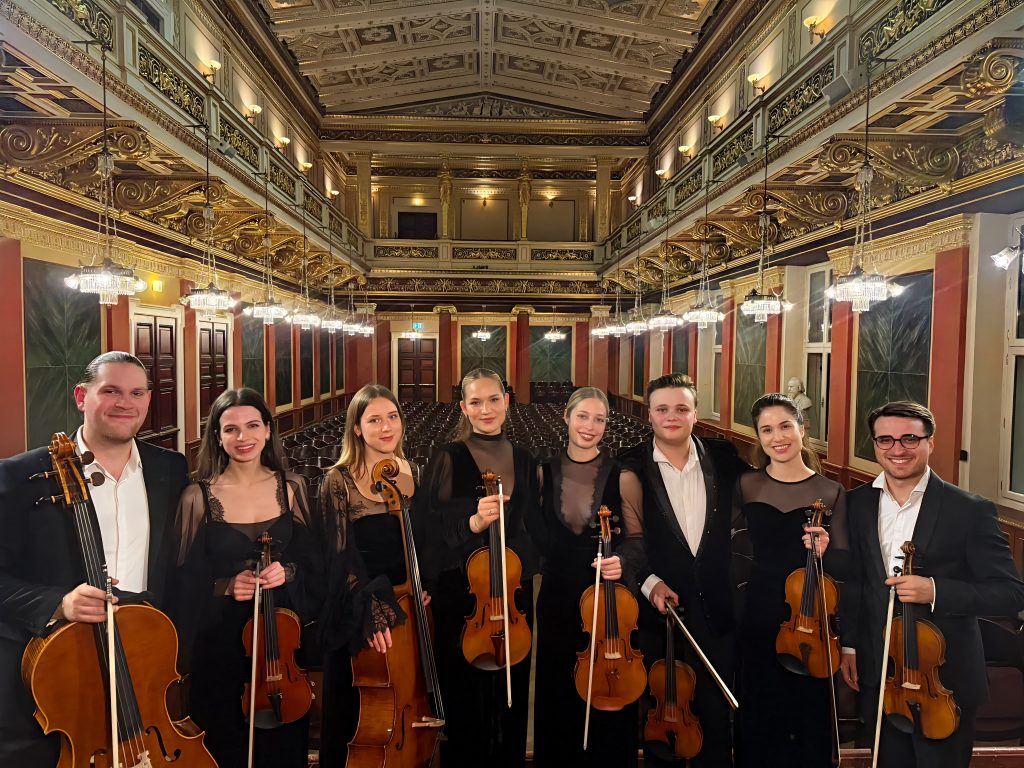 Daniil Bulayev ve Davinspiro Camerata’nın Bellapais Manastırı’ndaki konser duyurusu afişi veya tanıtım görseli