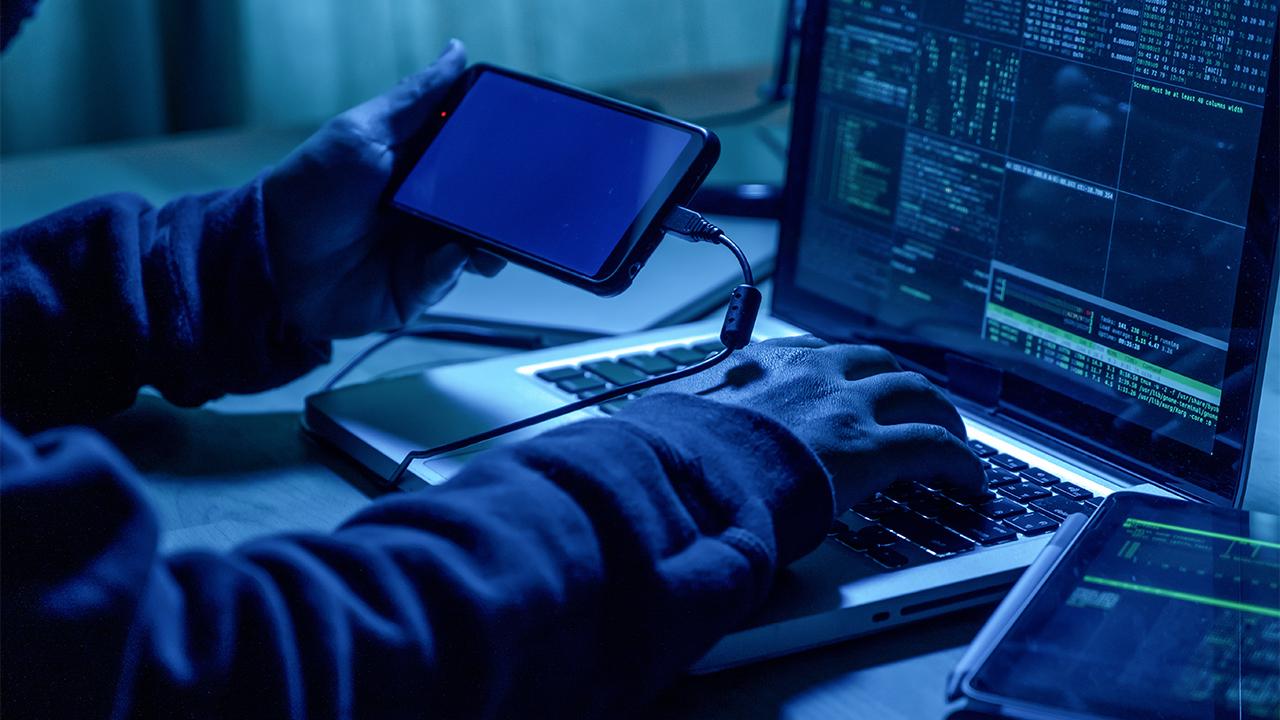 hacker-casus-yazilim-siber-guvenlik-getty-1974278.jpg
