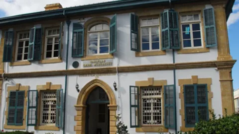 Zuhuri Camii ve Tekkesi’nin tarihi kimliğine vurgu yapan Vakıflar İdaresi açıklaması metniyle birlikte