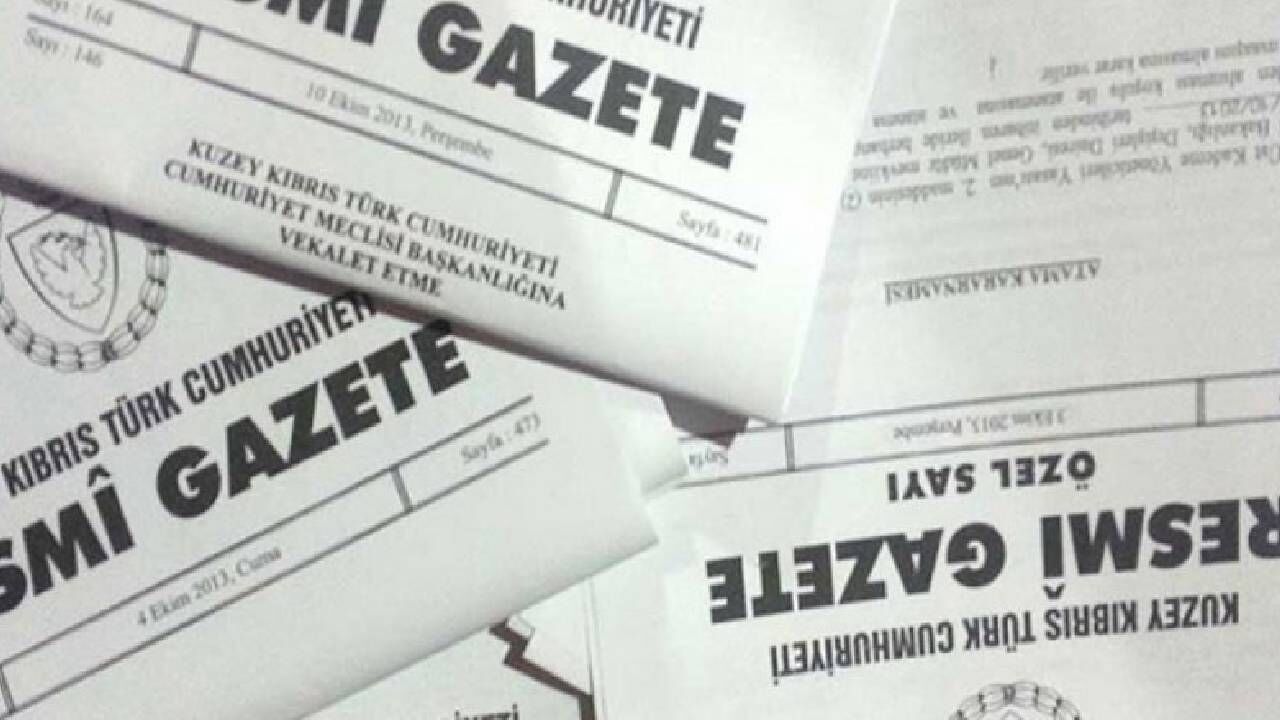 Ulaştırma Bakanlığı önünde görev değişimini simgeleyen resmi yok açıklama eksik