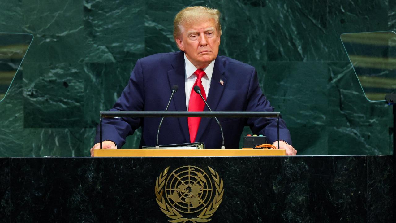 ABD Başkanı Trump konuşuyor; Gazzeye milyarlarca dolarlık yardım açıklaması yapılıyor