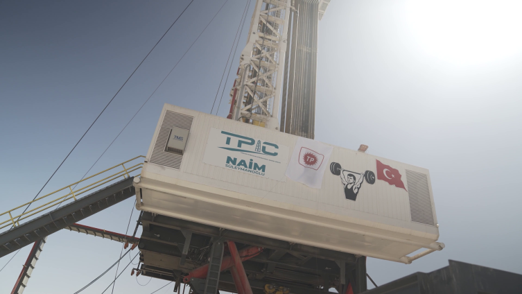 İki yerli petrol sondaj kulesi Şırnak'ta göreve başladı