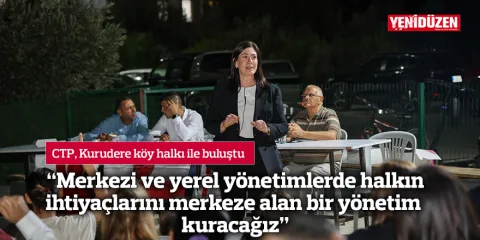 İncirli konuşurken mikrofonlara bakıyor; arka planda parti bayrakları ve toplantı alanı görünüyor olabilir