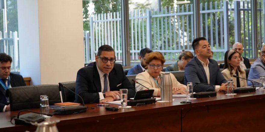 Kombos'un Schengen’e katılım sürecine ilişkin açıklama, geçiş kurallarının değişmeyeceğini belirtiyor.