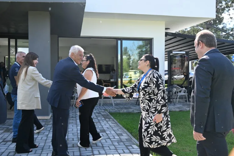 Güzelyurt Belediyesi etkinliğinde üniversite öğrencileri kentin mekanlarında bir arada