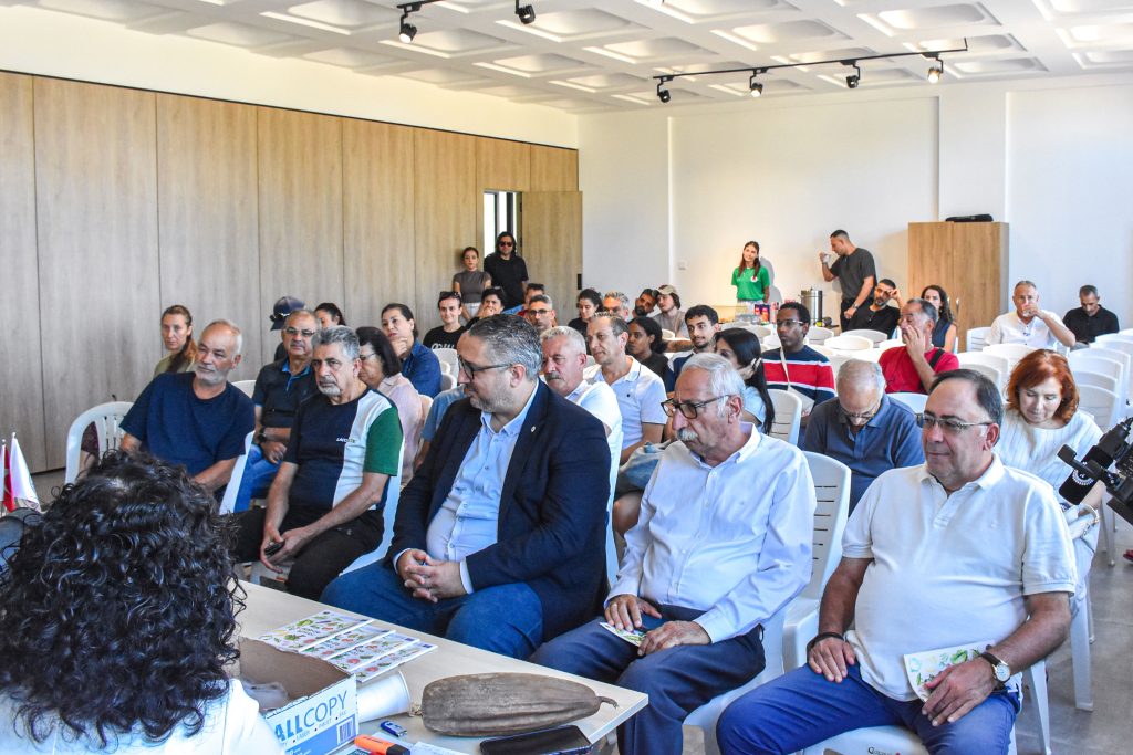 Girne'de Ata Tohumu Halk Buluşması'nın ilki yapıldı