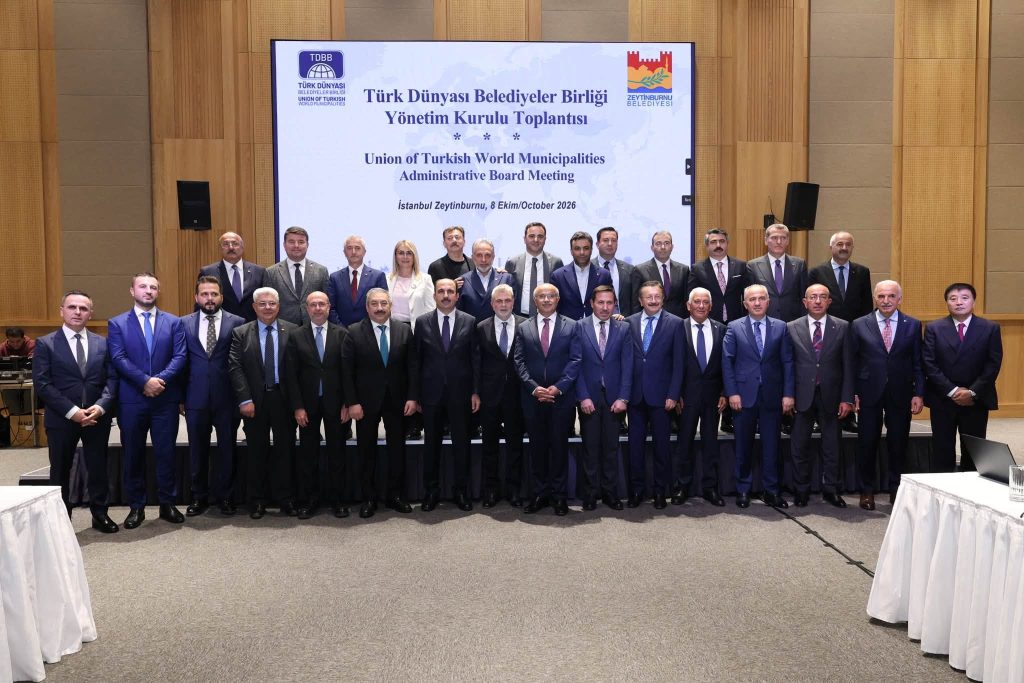 Özçınar Türk Dünyası Belediyeler Birliği toplantısına katıldı