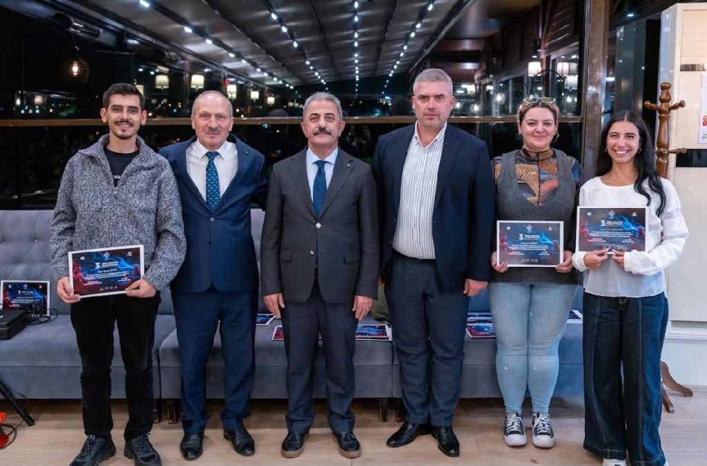 Müzisyen Gigi ile ressam Pırıl Torgut, “3. TÜRKSOY Gençlik Buluşması”na katıldı