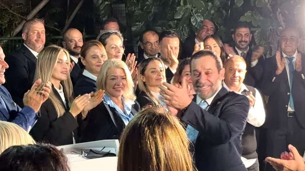 Denktaş: “Reklama çıkacak imkânımız yok ama insan içine çıkacak yüzümüz var”