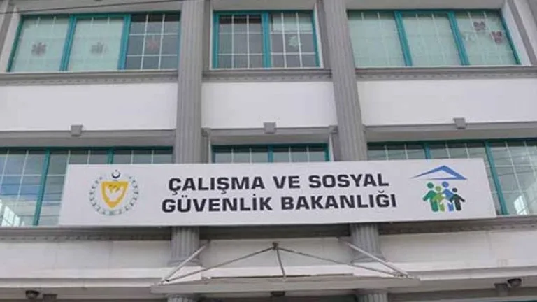 40 bin TL’lik ikramiye haberi başlığı, kasım ayında ödeme ve başvuru gerekmiyor bilgilerini vurgulayan görsel metni