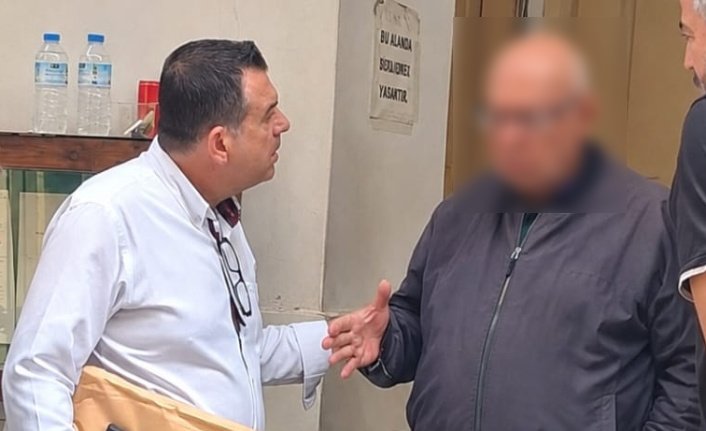 Belirsiz olay yerinde ilk müdahaleyi yapan kişi gösteriliyor