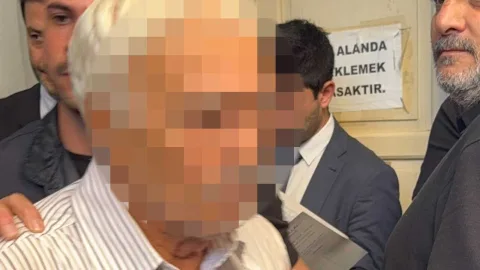Haber başlığı: 'Mide bulandıran olay! 79 yaşındaki adamdan 8 yaşındaki çocuğa...' — görsel hakkında bilgi verilmemiş.