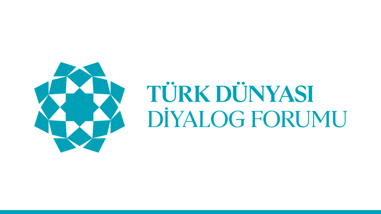 KKTC Cumhuriyet Meclisi üyelerinden oluşan heyetin Ankara’daki etkinlik için birlikte yürürken veya toplu halde görünümü