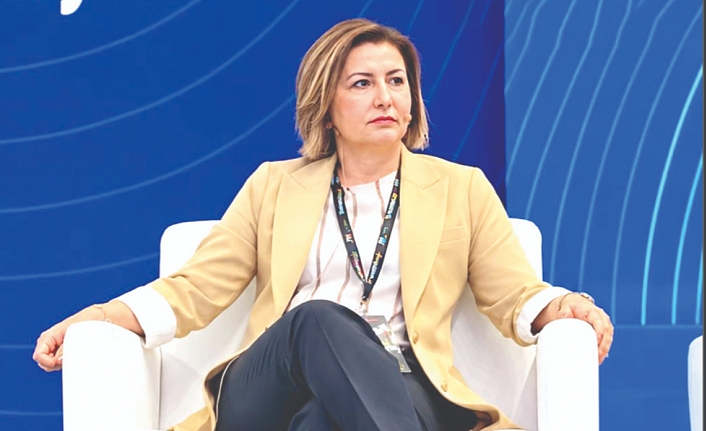 Uçak maliyetlerini düşürme gerektiğini vurgulayan haber başlığına ilişkin görsel