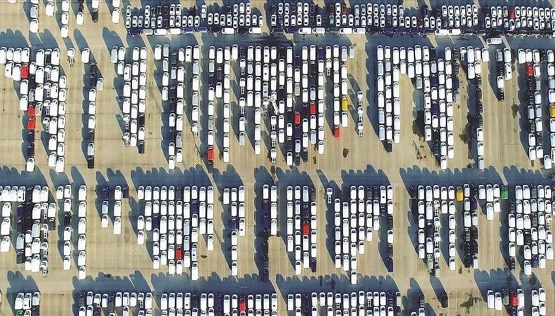 Çin’den gelen araçlara zam yolda