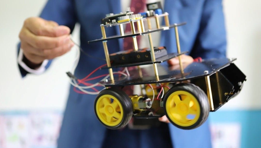 Bir sabah hayatı değişti: Öğretmen öğrendi, öğrenciler üretti – Son Dakika Teknoloji Haberleri