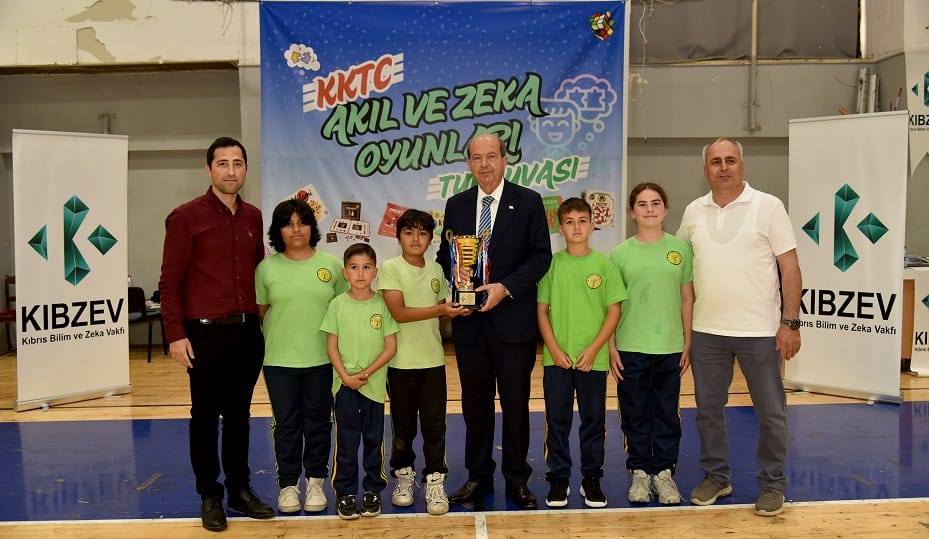 KKTC 2. Akıl ve Zekâ Oyunları Turnuvası’nda ödül ve kupalar sahiplerini buldu – BRTK