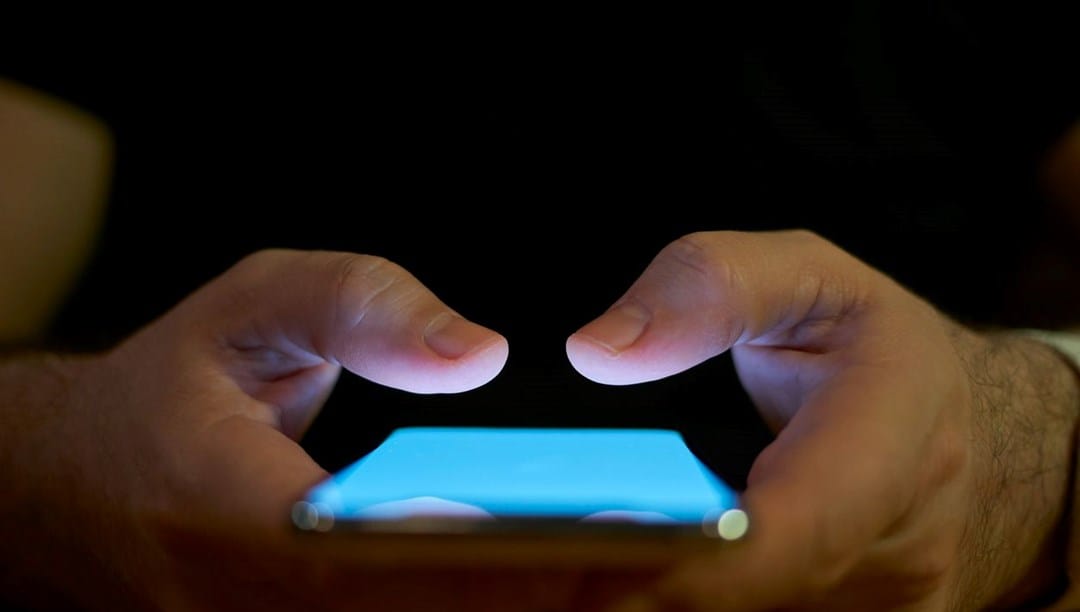 provokatif içerikler,Sez Us,