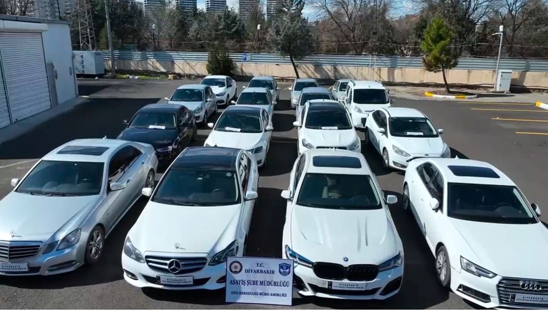 Diyarbakır’da “change” araç operasyonu