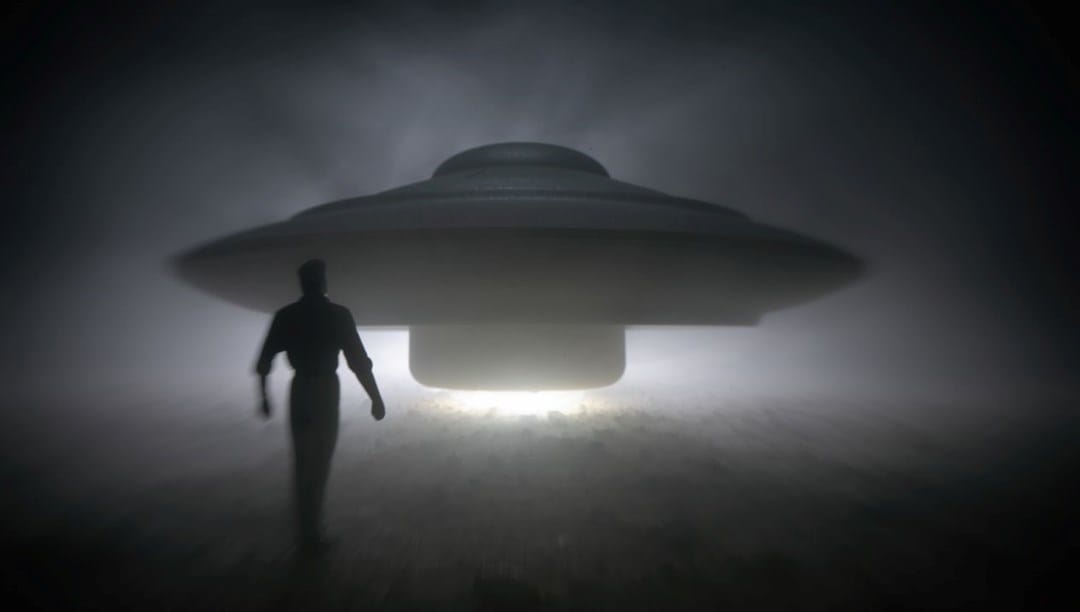 UFO uzmanından uzaylı uyarısı: “Masum insanları öldürüyorlar” – Son Dakika Teknoloji Haberleri