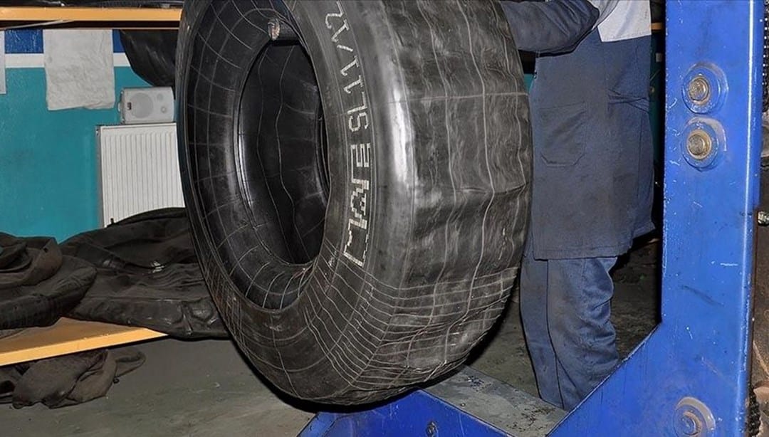 Trafikte kaplama lastik tehlikesi! Uzmanlar uyarıyor – Son Dakika Ekonomi Haberleri
