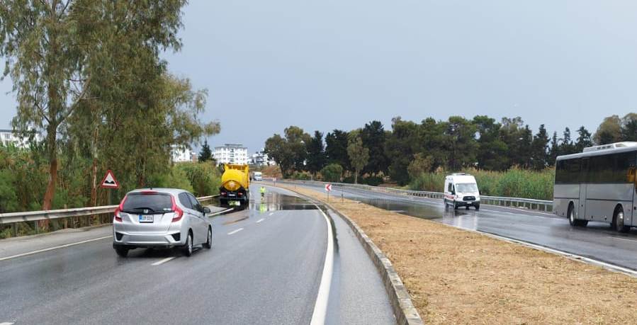 Polis, Gazimağusa-Lefkoşa anayolunda su birikintilerine karşı uyardı – BRTK