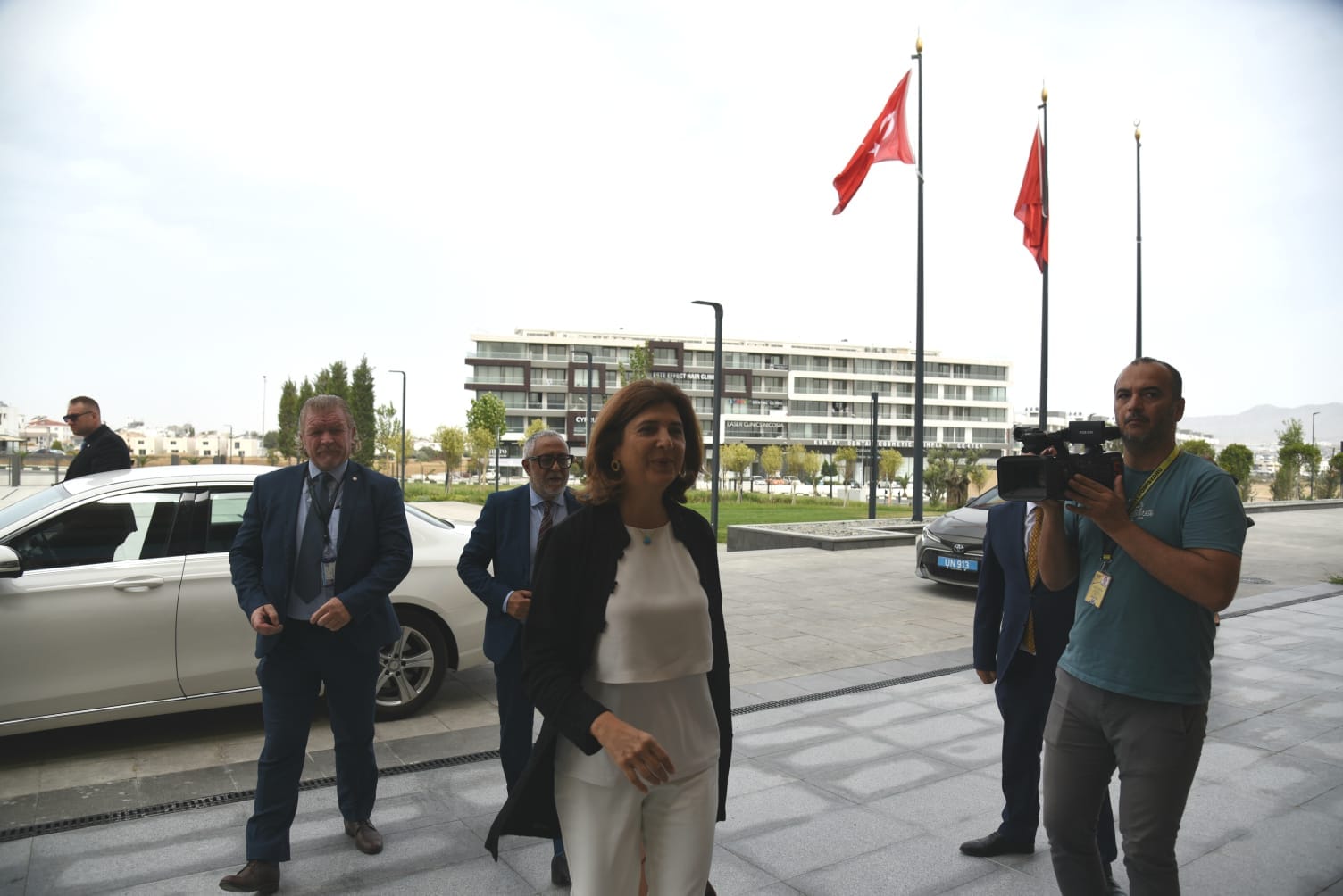 Cumhurbaşkanı Tatar, Holguin’i kabul etti – BRTK