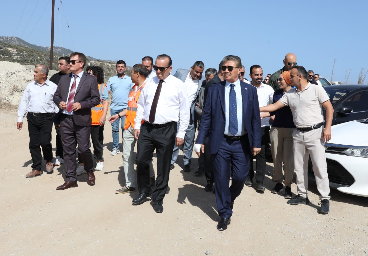 Başbakan Üstel, Kayalar-Sadrazamköy anayolu yol yapım ve iyileştirme çalışmalarında incelemede bulundu – BRTK